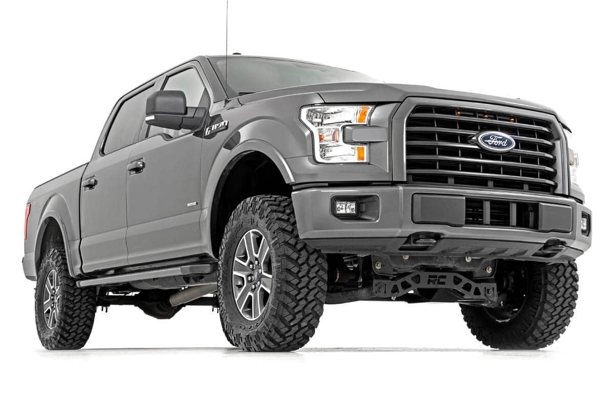 Ford F-150 Suspension Lift Kit - Rough Country - 4 Inch - '15-'20